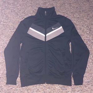 Sport jacket for kids, very comfy, size M.